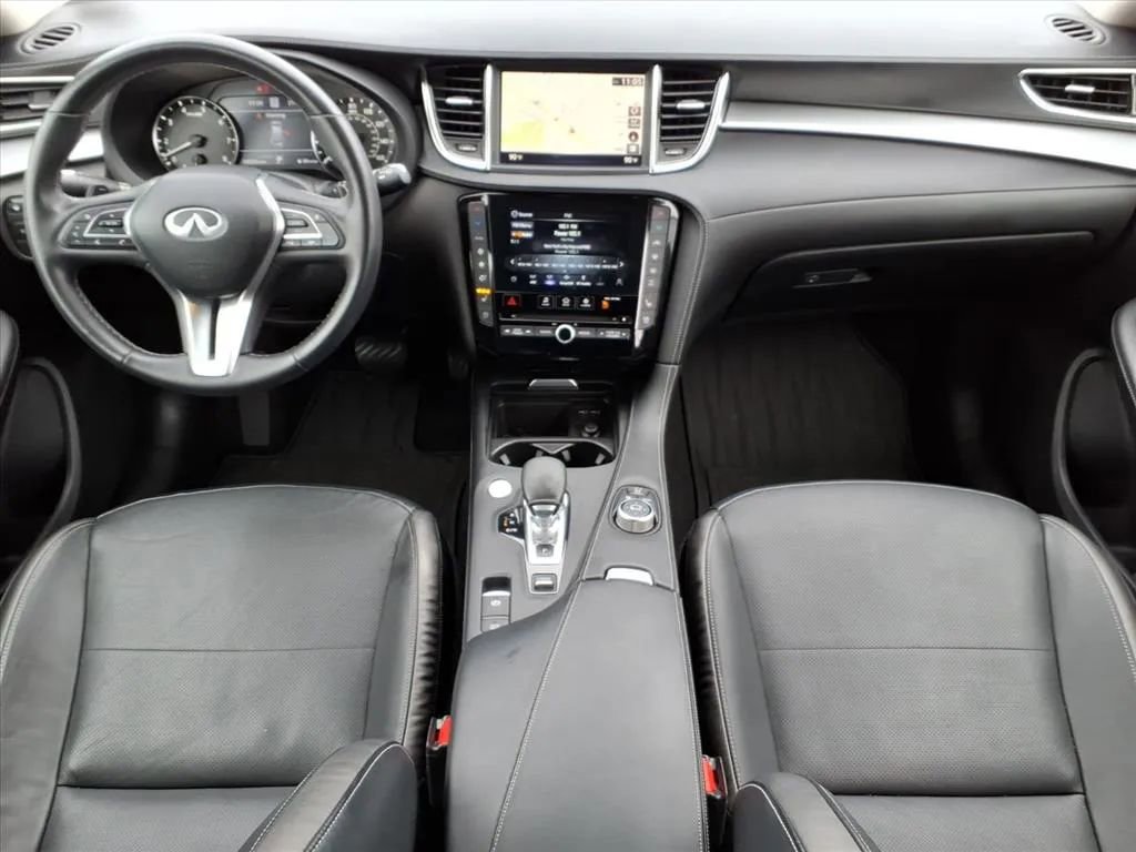 Used 2022 INFINITI QX50 Essential image 18