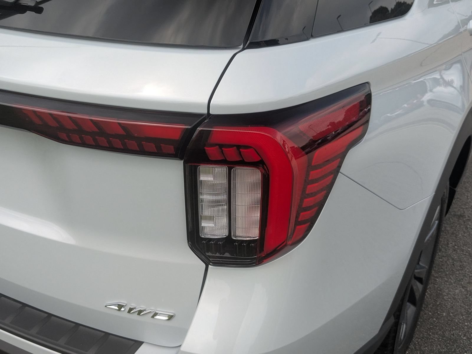 New 2026 Ford Explorer Active w/ Active Comfort Package AWD/4WD image 35