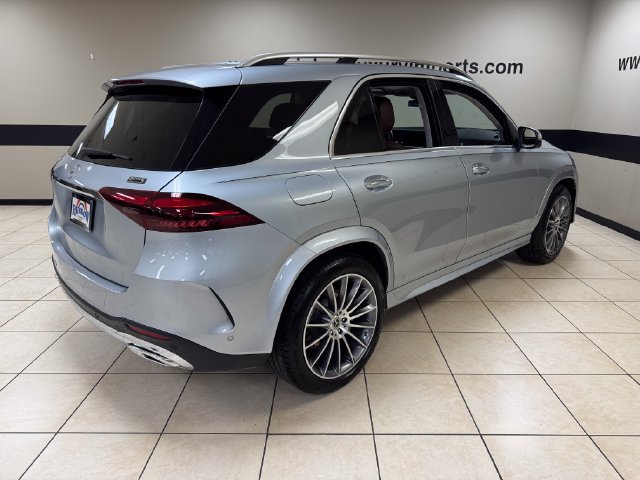 Used 2025 Mercedes-Benz GLE 350 4MATIC w/ AMG Line Exterior image 6