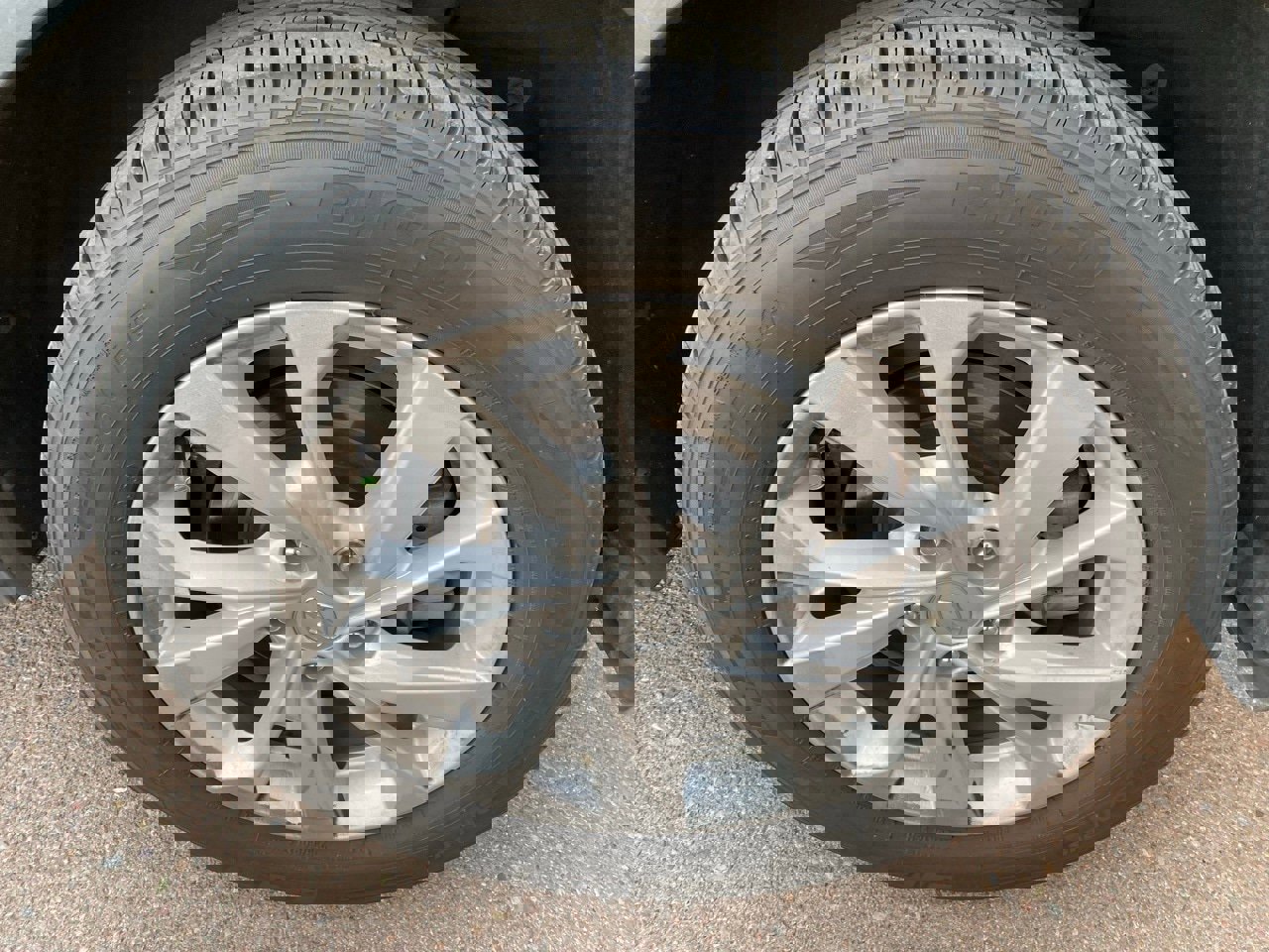 Used 2019 Hyundai Tucson SE image 4