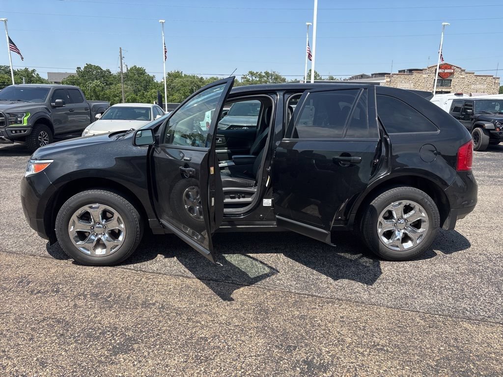 Used 2014 Ford Edge SEL w/ Equipment Group 205A FWD image 4