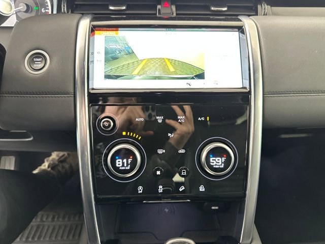 Used 2020 Land Rover Discovery Sport image 22