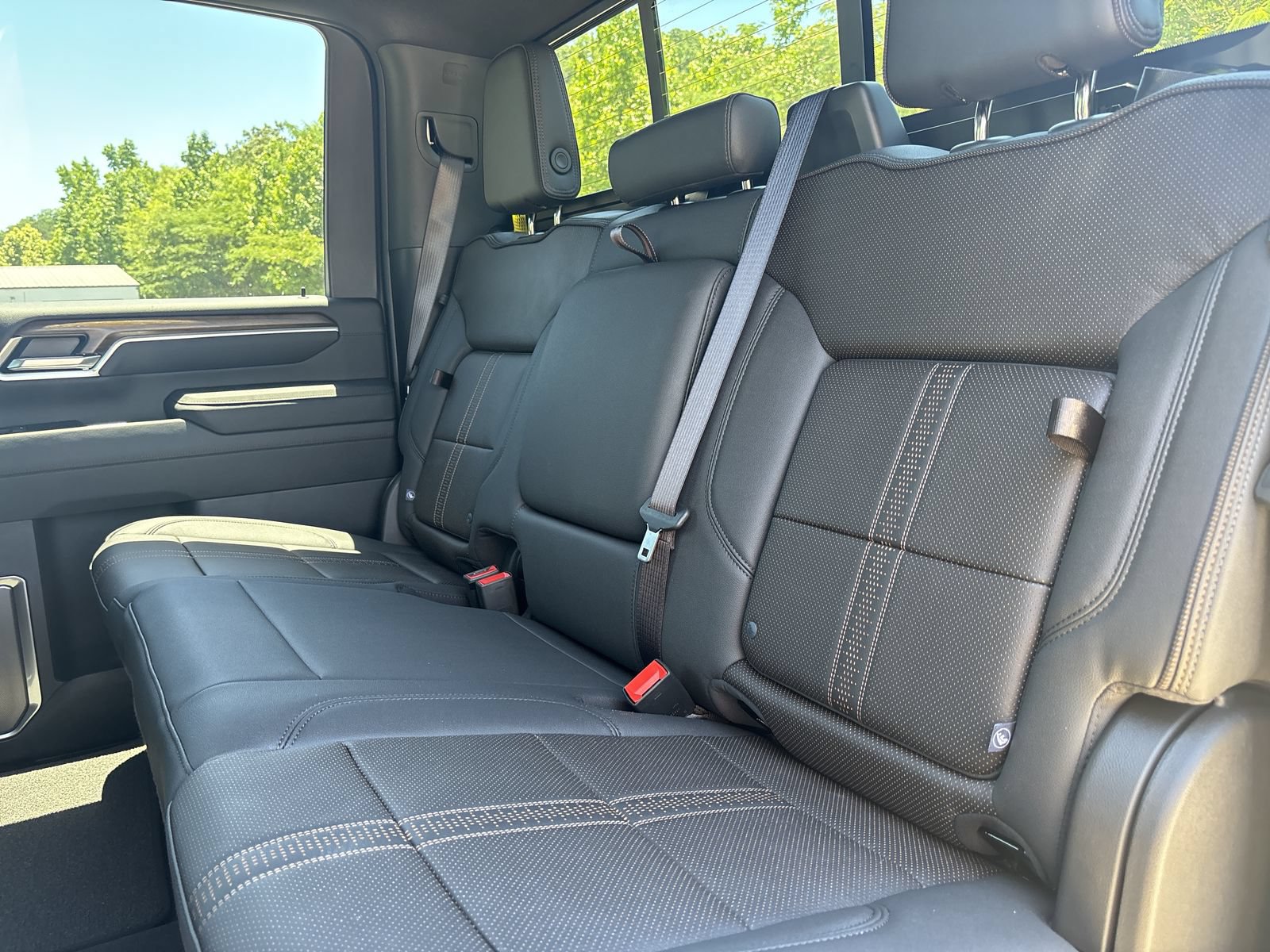 New 2026 Chevrolet Silverado 2500 High Country w/ Midnight Edition AWD/4WD image 24