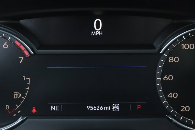 Used 2022 Cadillac XT4 Premium Luxury w/ Safety Alert Package image 25