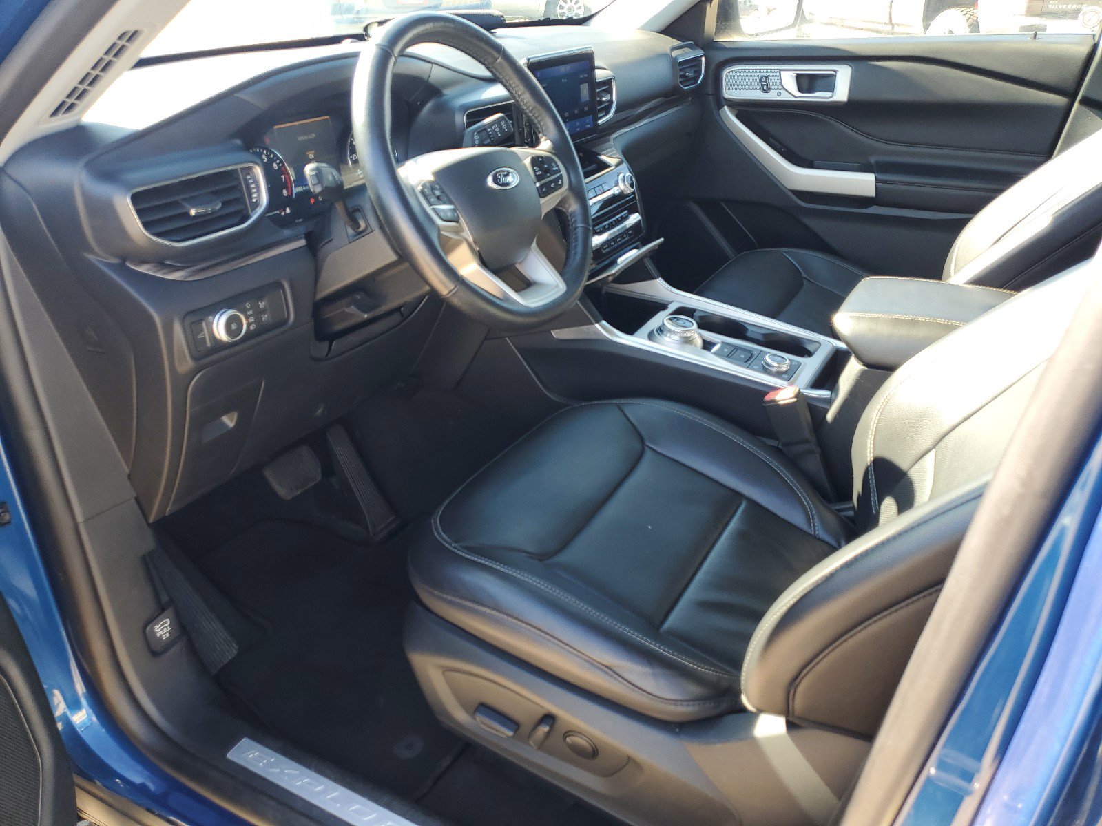 Used 2021 Ford Explorer Limited image 15