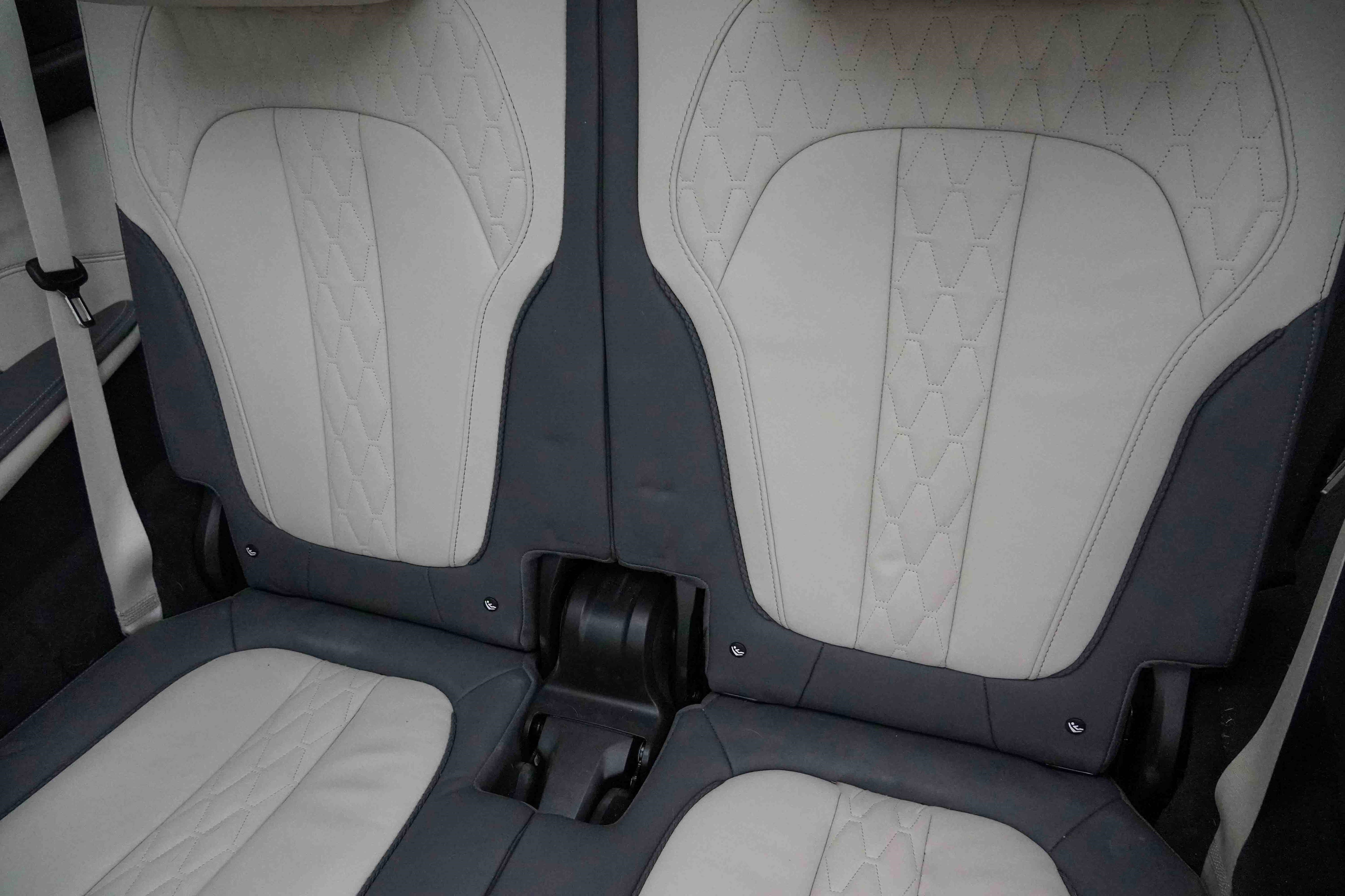 Certified 2023 BMW X7 xDrive40i w/ M Sport Package image 40