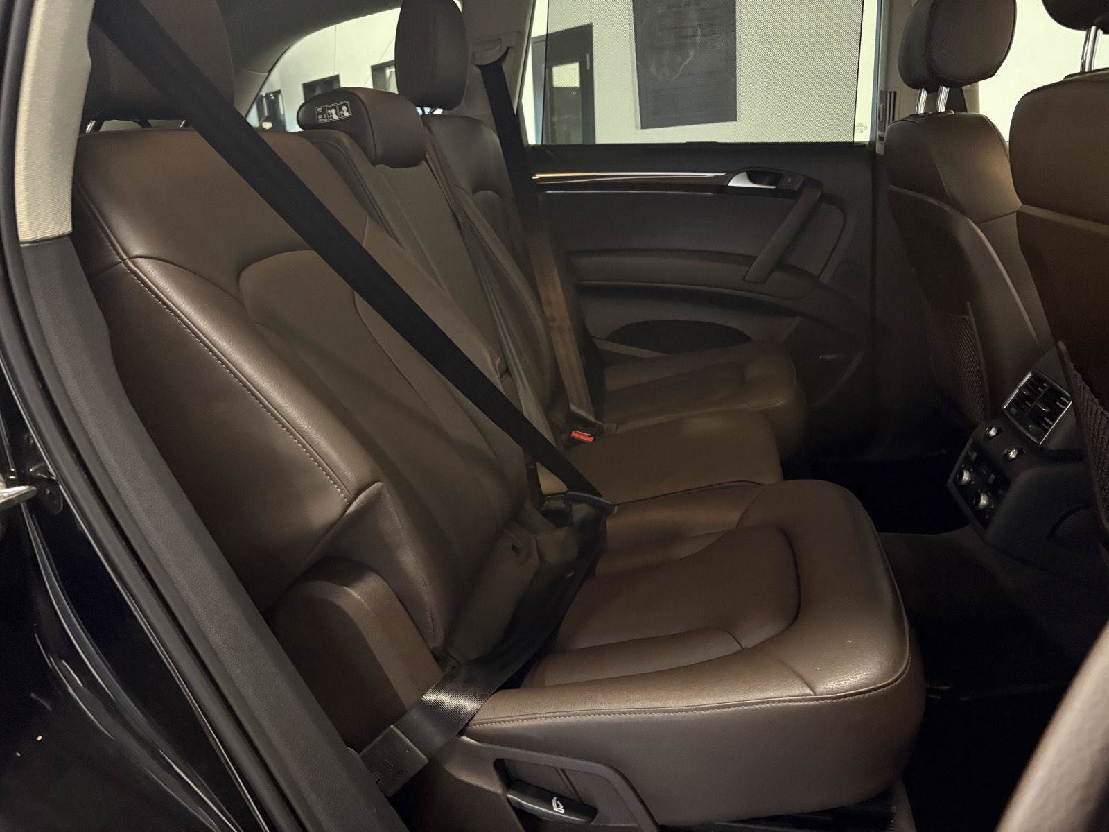 Used 2015 Audi Q7 TDI Premium Plus AWD/4WD image 38