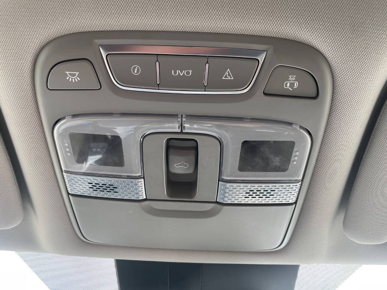 Used 2020 Kia Telluride S AWD/4WD image 20