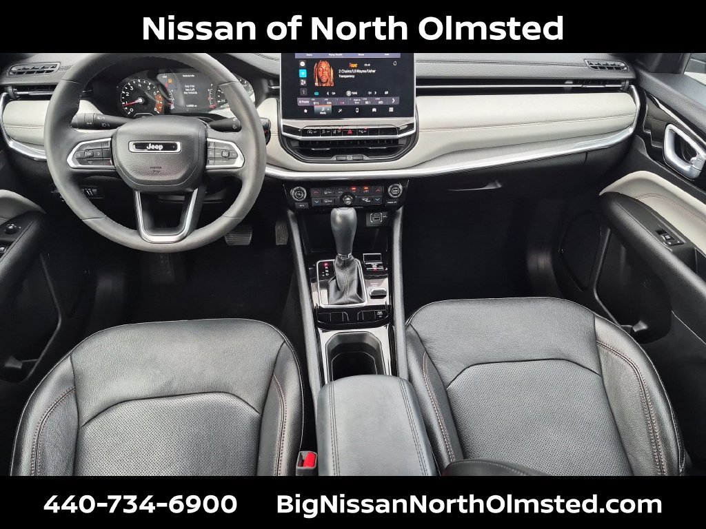 Used 2023 Jeep Compass Limited AWD/4WD image 19
