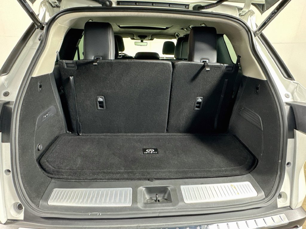 Certified 2023 INFINITI QX60 Sensory w/ Vision Package AWD/4WD image 35