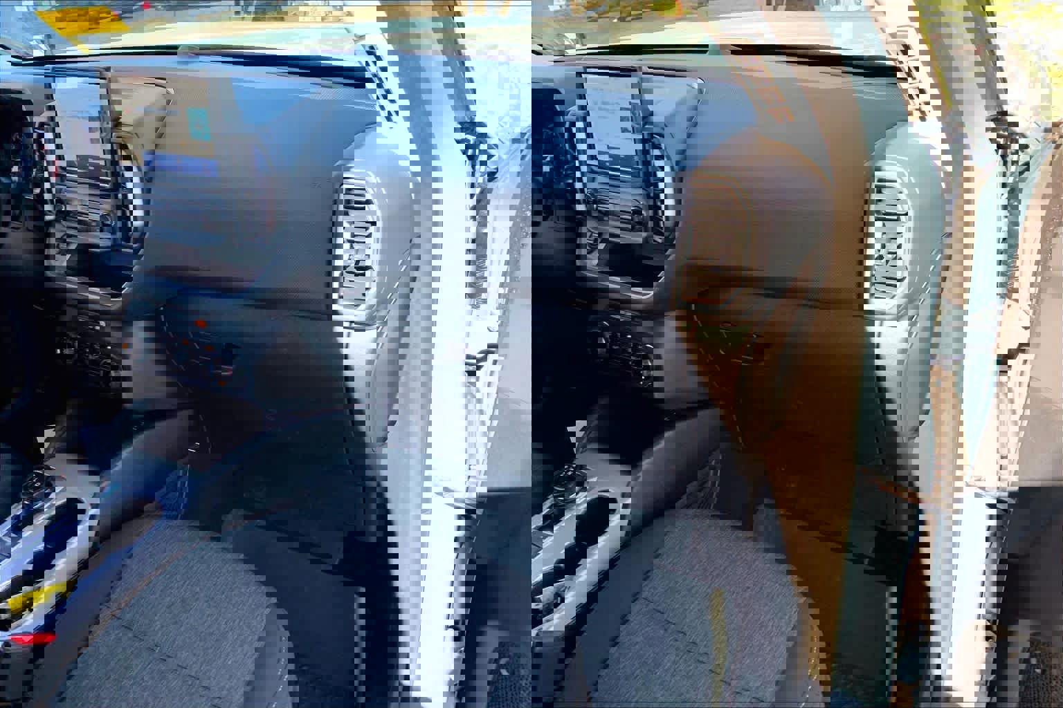 Used 2023 Ford Bronco Sport Big Bend image 17