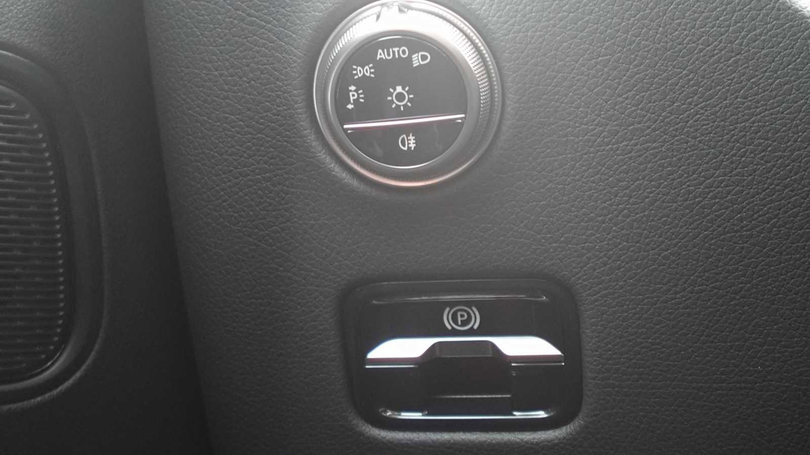 New 2026 Mercedes-Benz GLC 43 AMG AMG GLC 43 image 32