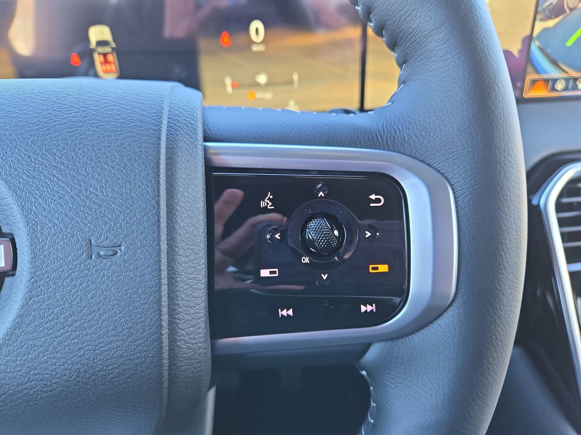 New 2026 Nissan Armada Platinum AWD/4WD image 20