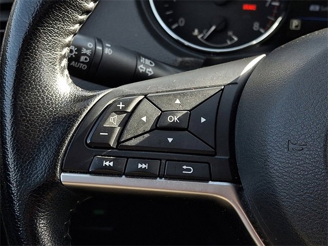 Used 2022 Nissan Rogue Sport SV image 20