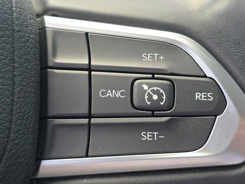 Used 2022 Jeep Compass Latitude w/ Convenience Group AWD/4WD image 33