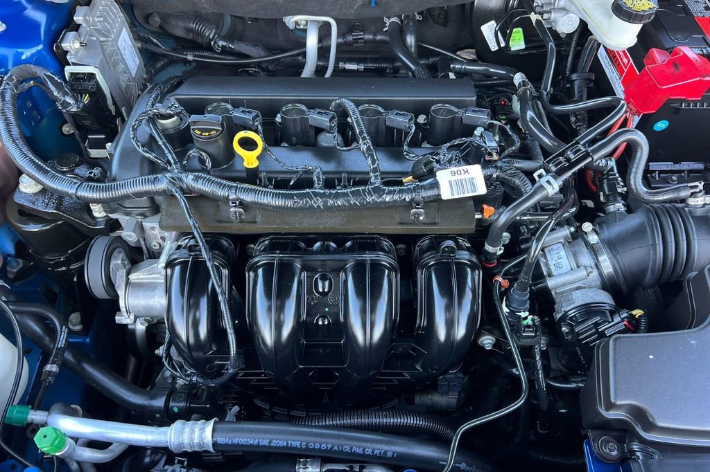 Used 2017 Ford Fusion SE w/ Fusion SE Technology Package image 19