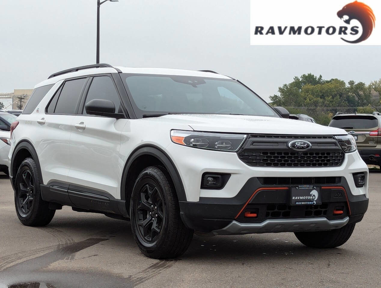 Used 2021 Ford Explorer Timberline image 2