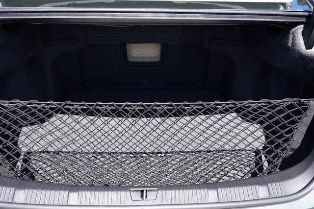 Used 2013 Toyota Avalon Limited w/ Technology Pkg FWD image 28