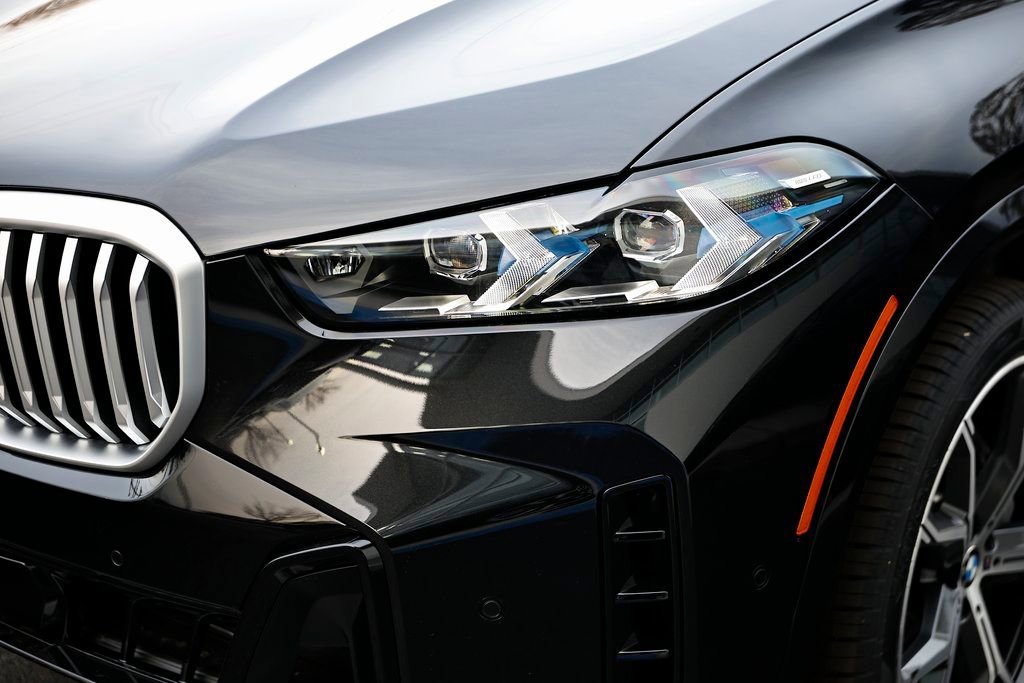 New 2026 BMW X5 xDrive40i w/ M Sport Package image 12