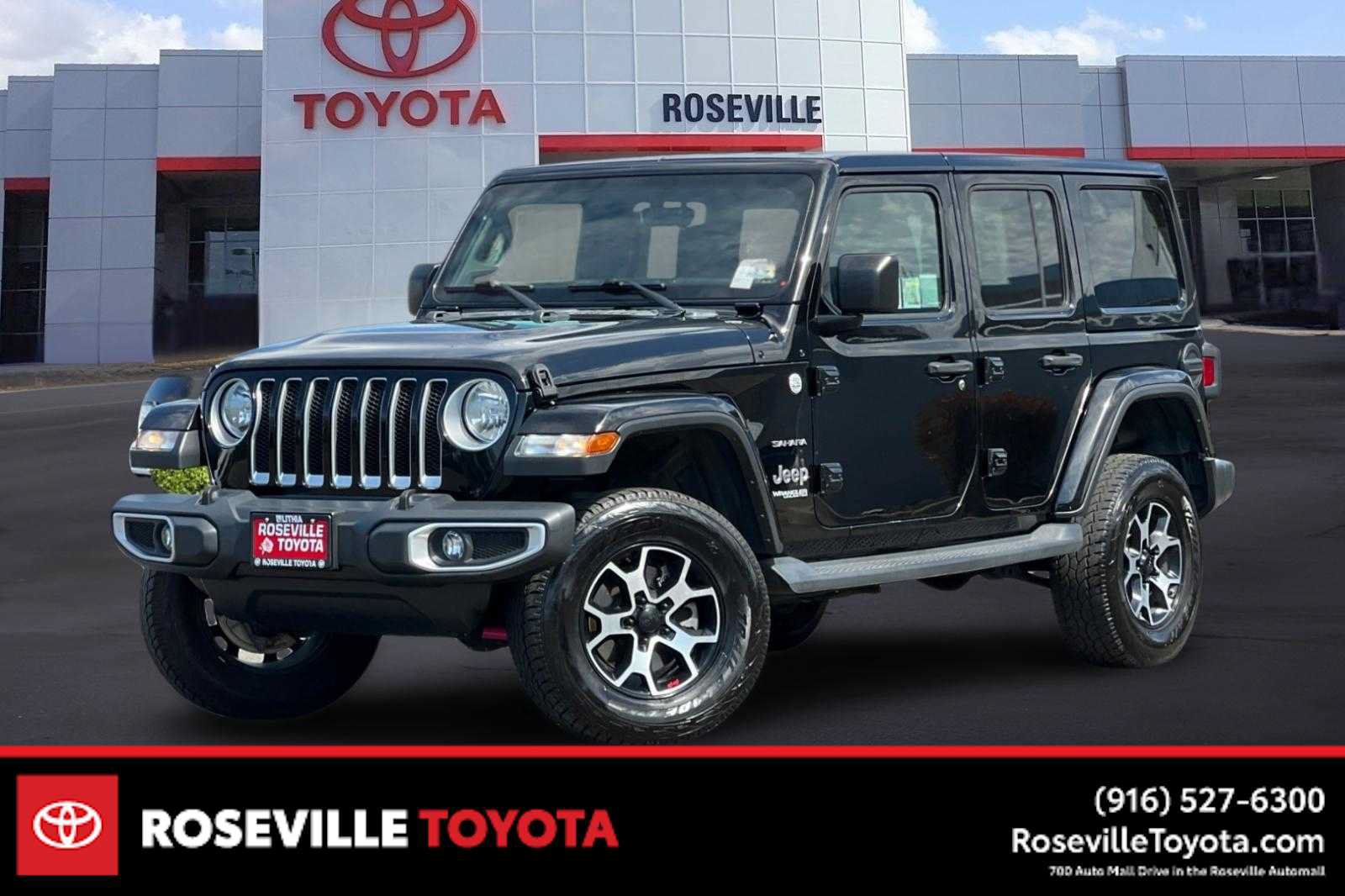 Used 2018 Jeep Wrangler Unlimited Sahara w/ Uconnect 4C Nav & Sound Group AWD/4WD image 1