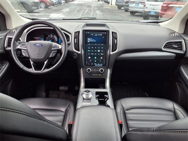 Used 2021 Ford Edge SEL w/ Convenience Package image 6