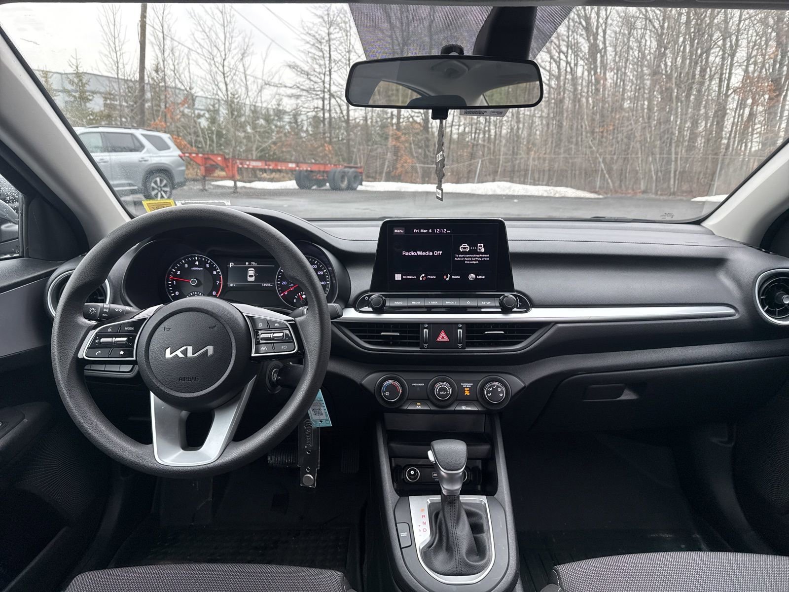 Used 2023 Kia Forte LXS image 16