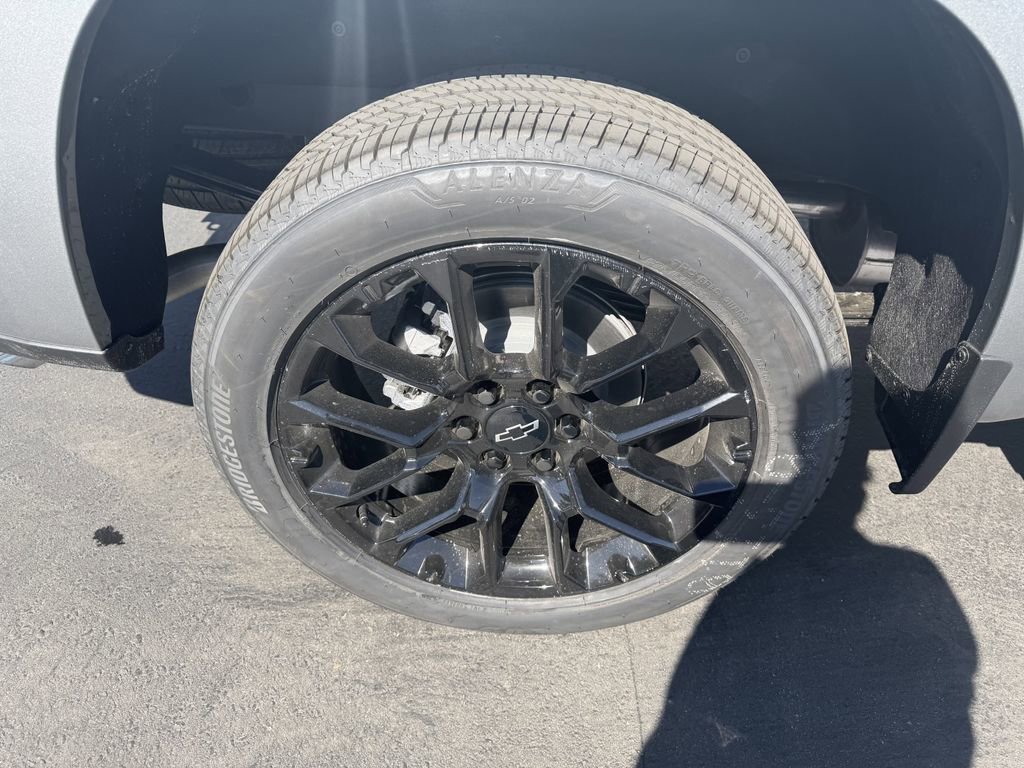 New 2026 Chevrolet Silverado 1500 LTZ w/ LTZ Premium Package RWD image 12