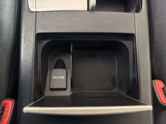 Used 2011 Toyota Camry SE w/ Fleet Convenience Pkg FWD image 16