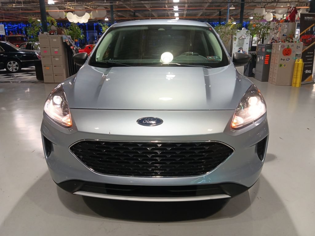 Used 2022 Ford Escape SE AWD/4WD image 8