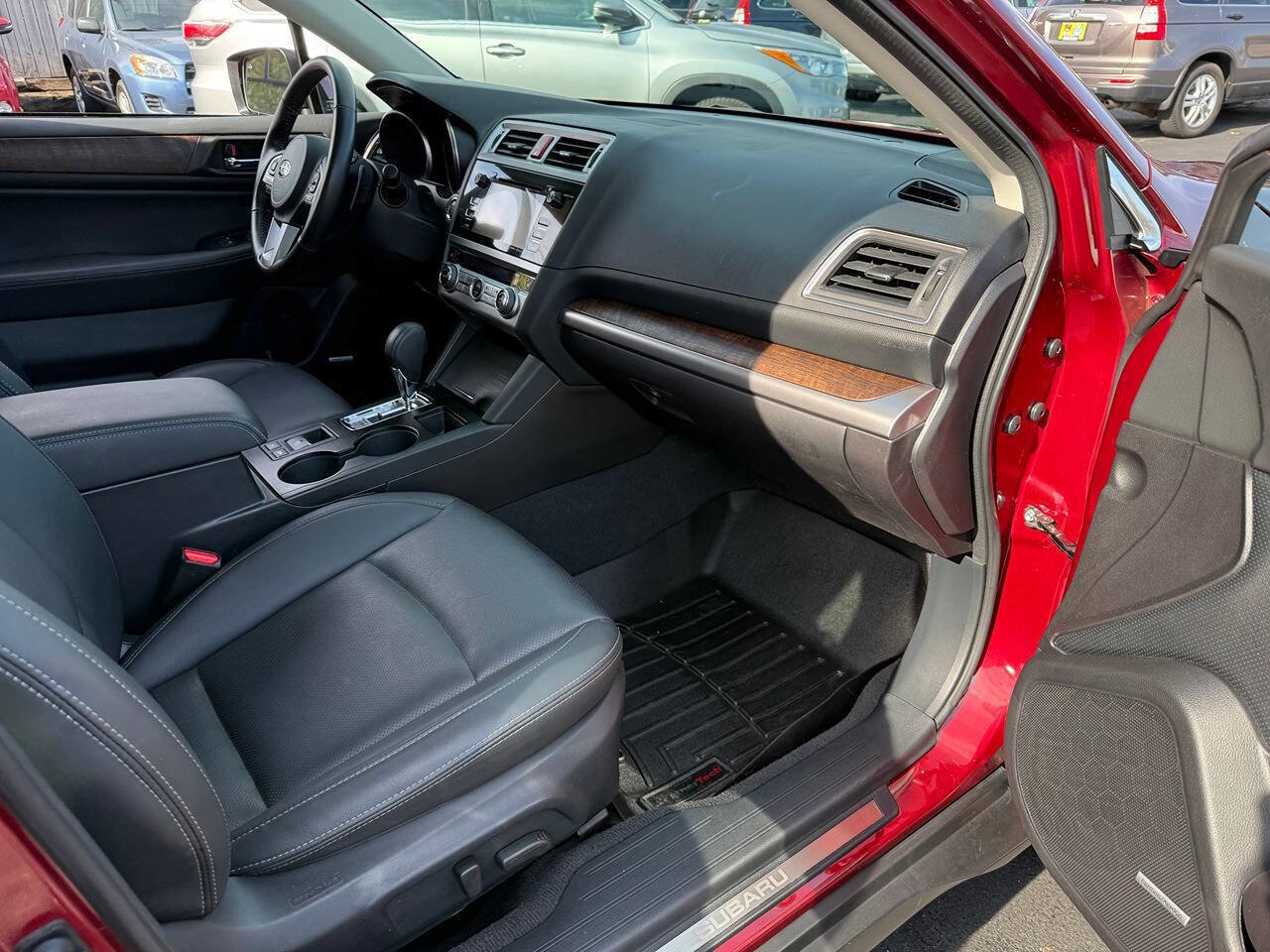 Used 2016 Subaru Outback 2.5i Limited image 41