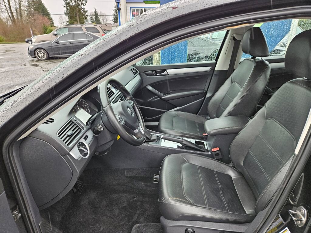 Used 2012 Volkswagen Passat 2.5 SE image 20
