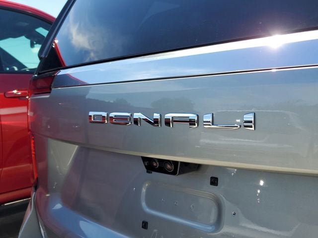 New 2026 GMC Yukon XL Denali RWD image 9