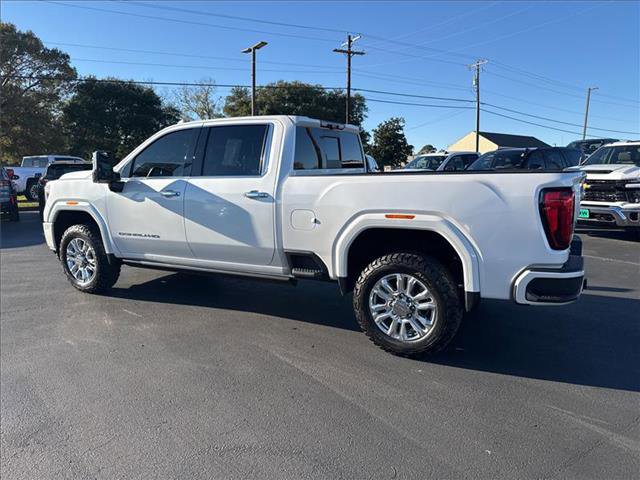 Used 2022 GMC Sierra 3500 Denali w/ Denali Ultimate Package image 12