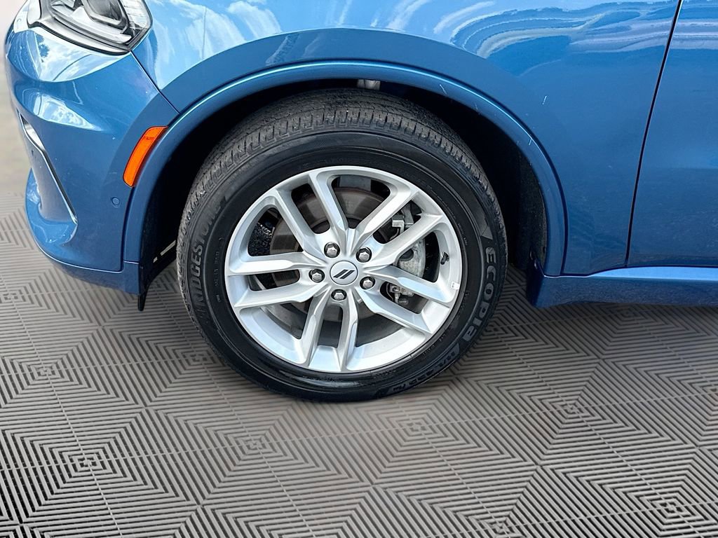 Used 2025 Dodge Durango GT AWD/4WD image 36