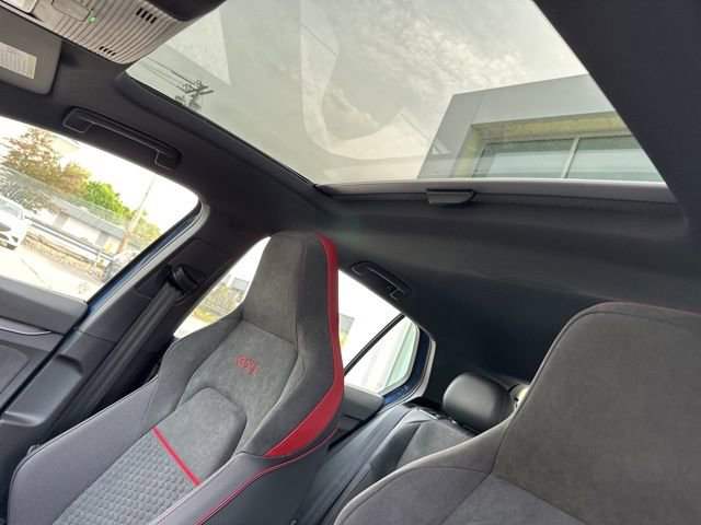 New 2025 Volkswagen GTI SE image 12