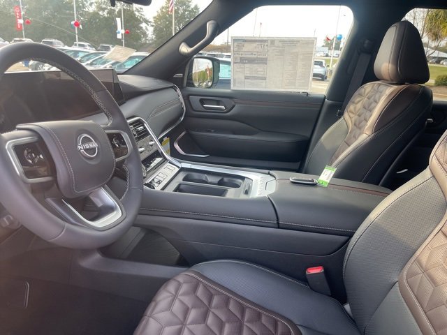 New 2025 Nissan Armada Platinum Reserve image 10