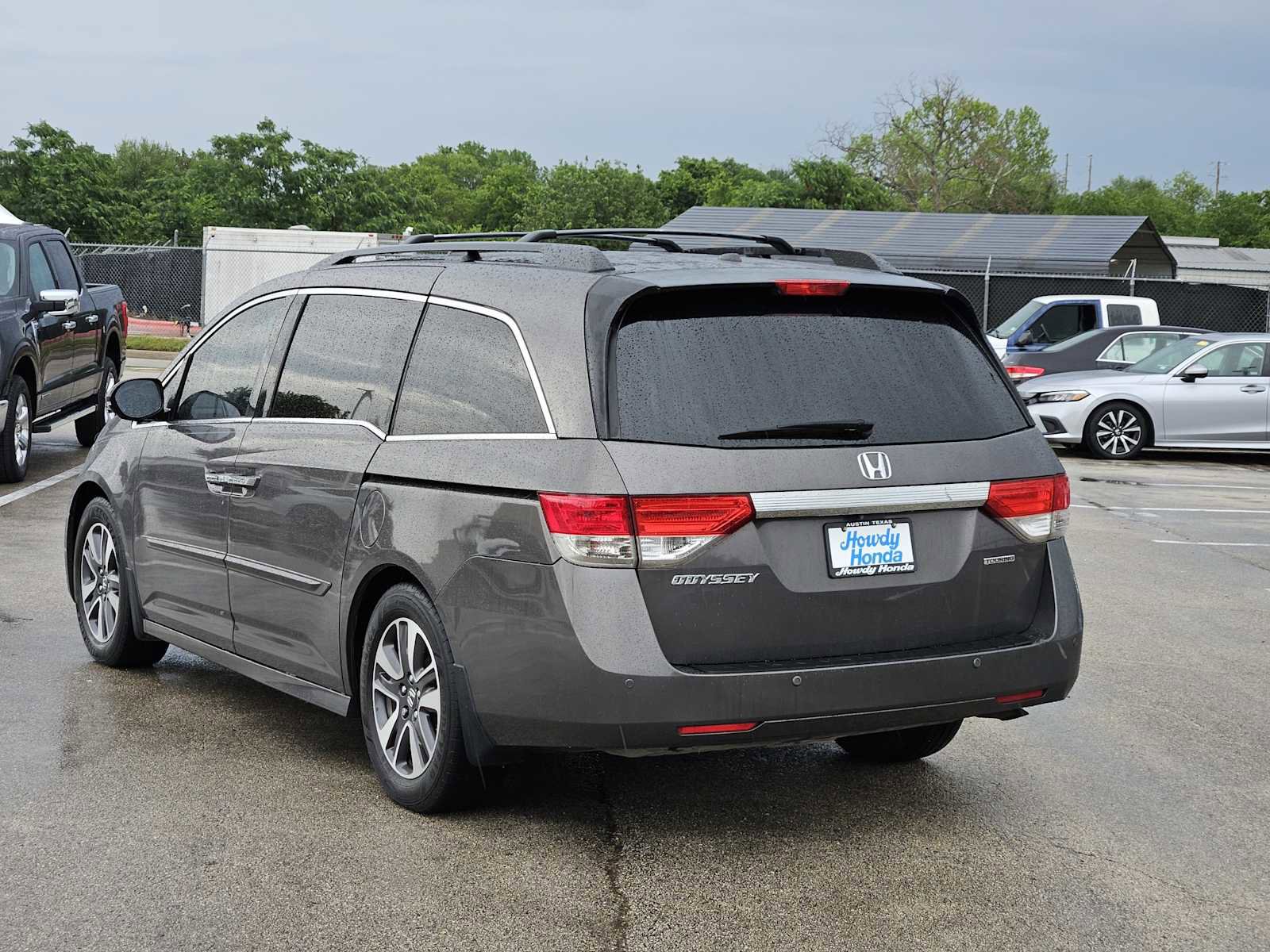 Used 2016 Honda Odyssey Touring image 5