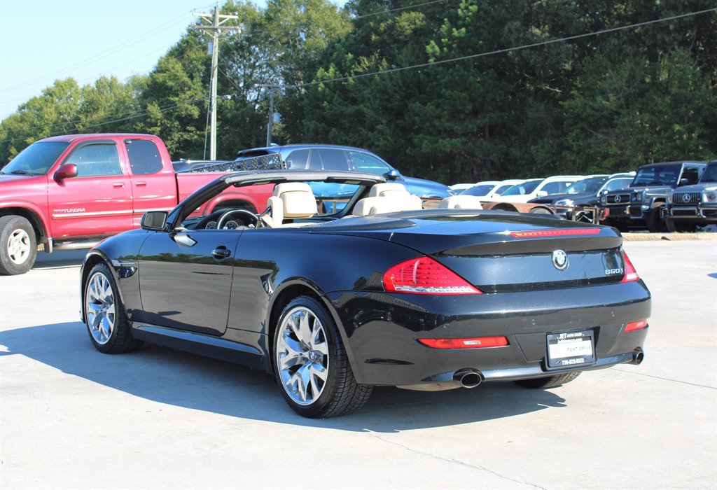 Used 2009 BMW 650i Convertible image 8