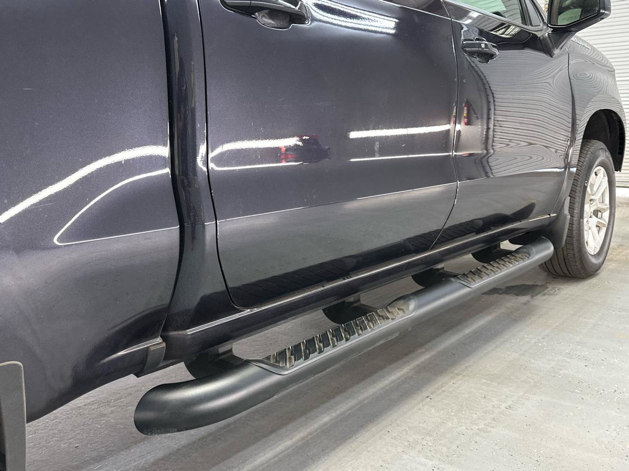 Used 2024 Chevrolet Silverado 1500 LT AWD/4WD image 10