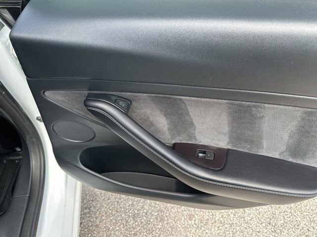 Used 2023 Tesla Model 3 Standard Range RWD image 15