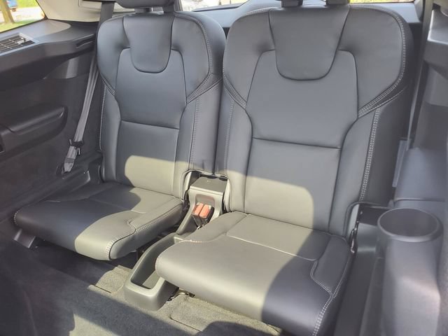 Used 2024 Volvo XC90 T8 Ultimate AWD/4WD image 33
