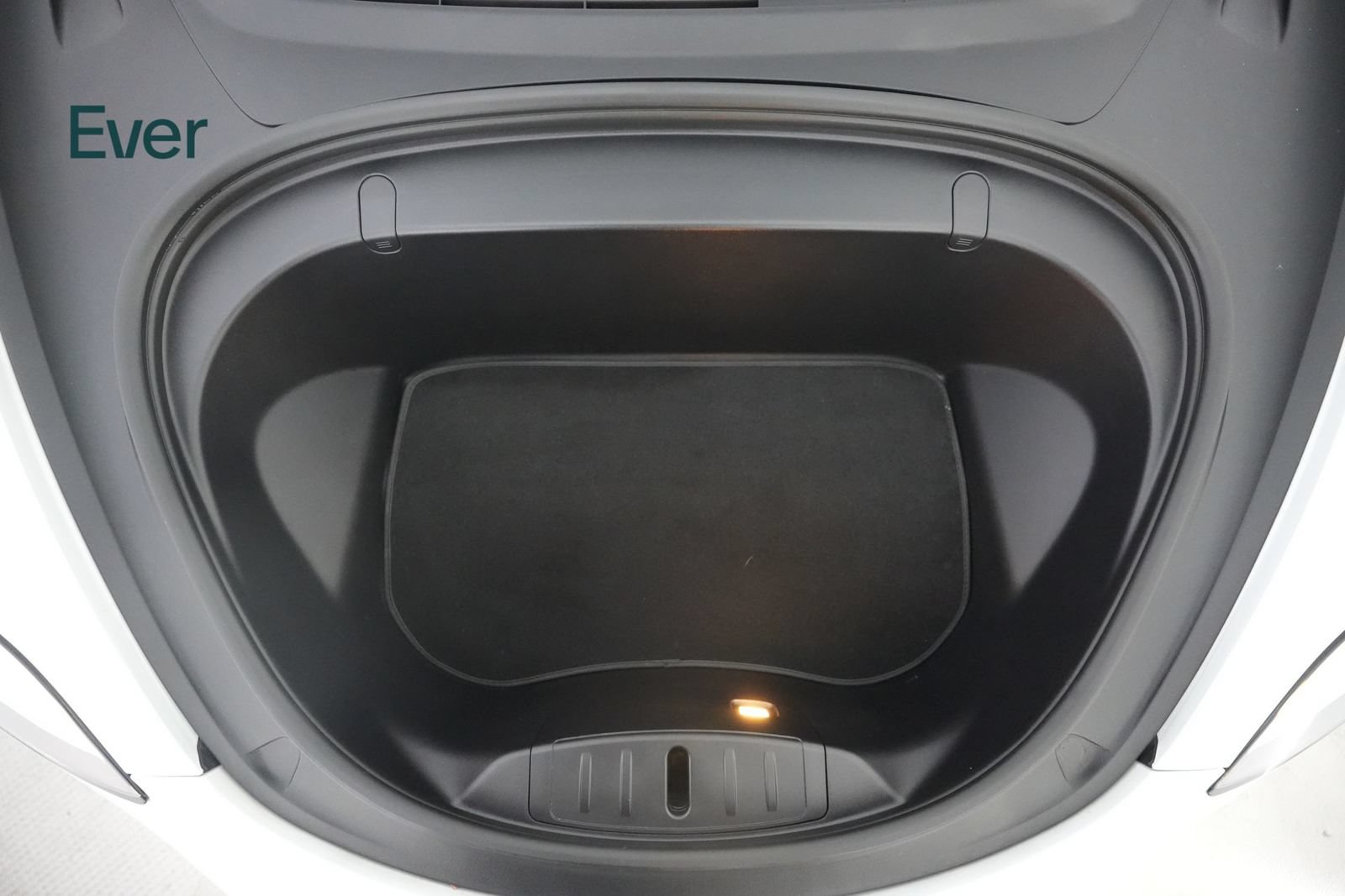 Used 2018 Tesla Model 3 Long Range RWD image 28