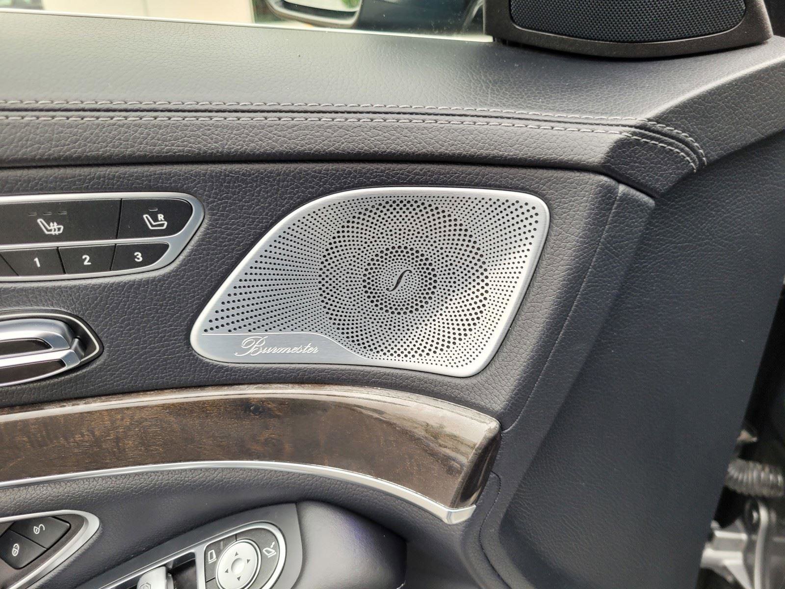 Used 2015 Mercedes-Benz S 550 Sedan image 24
