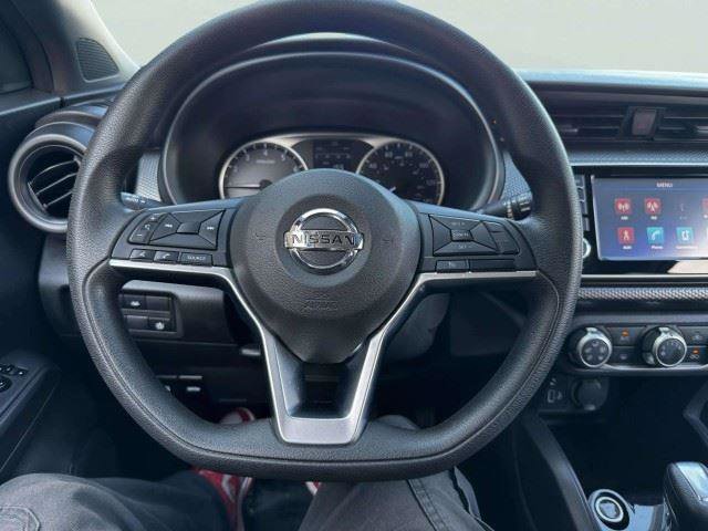 Used 2020 Nissan Kicks S FWD image 25