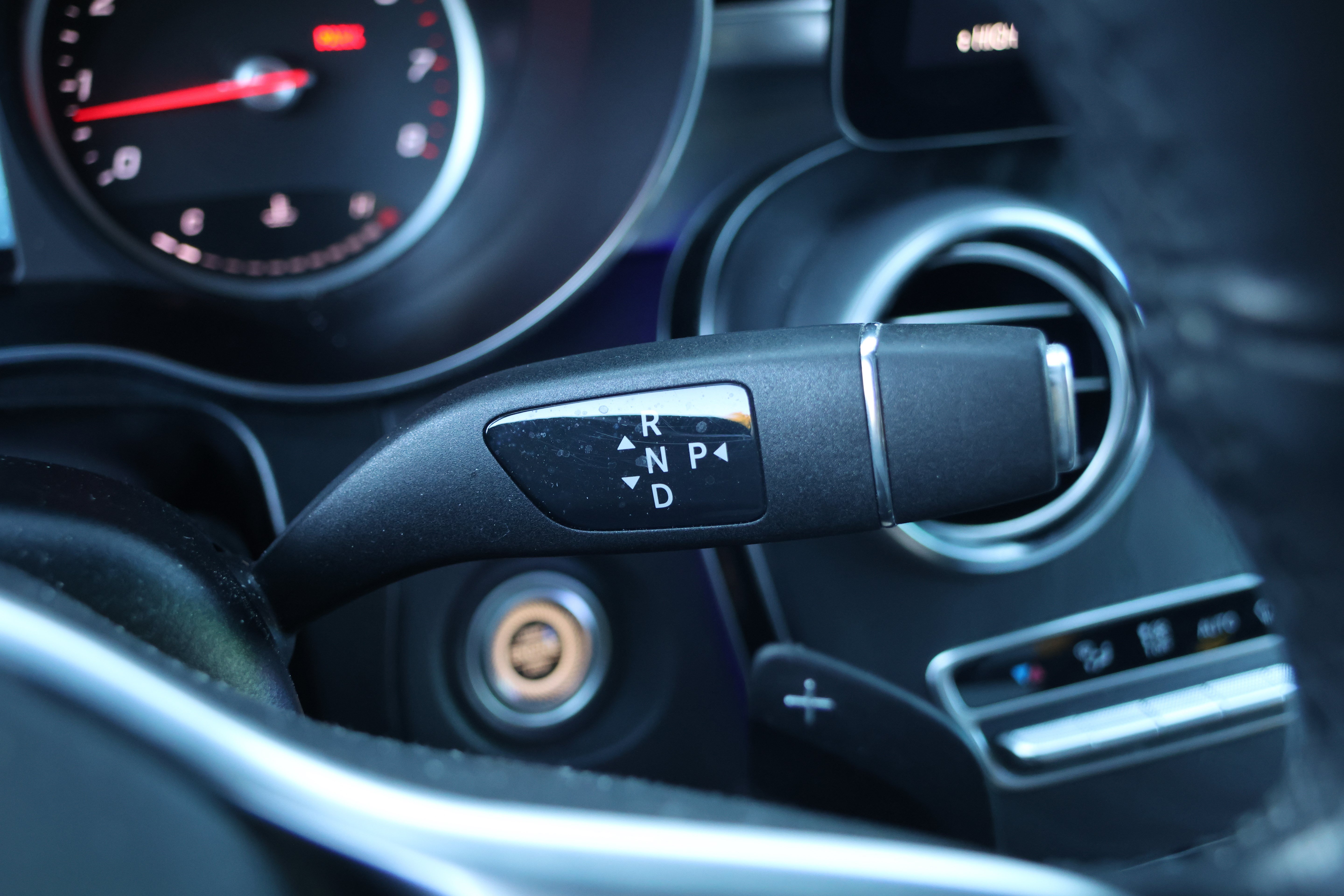 Used 2022 Mercedes-Benz GLC 300 image 19