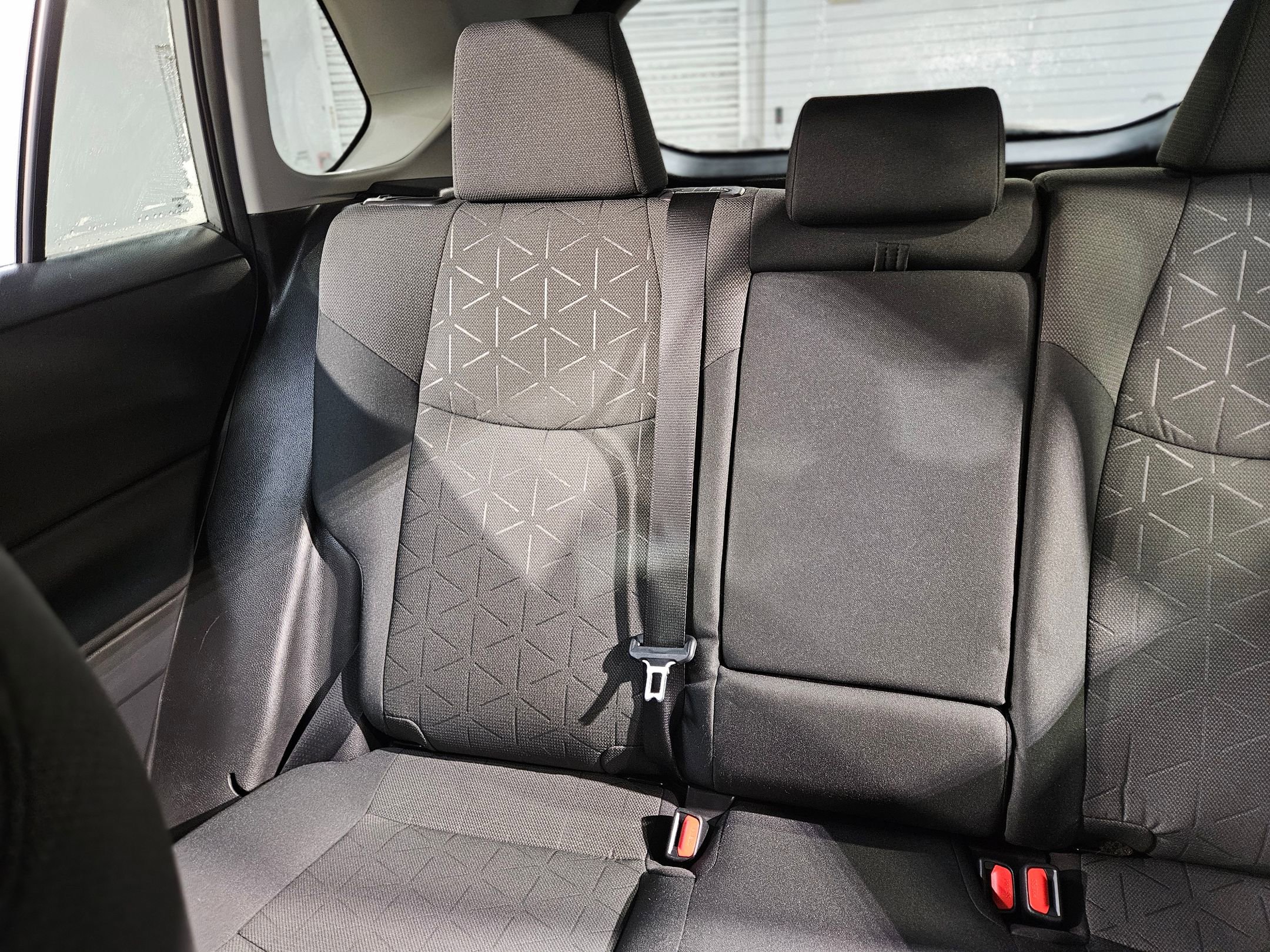 Used 2020 Toyota RAV4 XLE w/ Convenience Package image 12