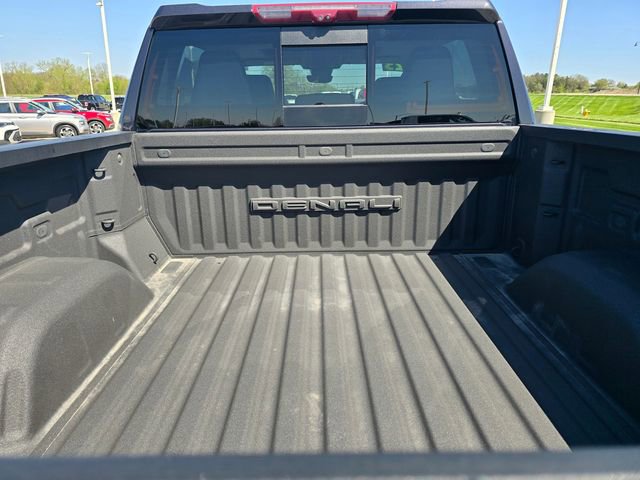 Used 2023 GMC Sierra 1500 Denali w/ Denali Reserve Package AWD/4WD image 17