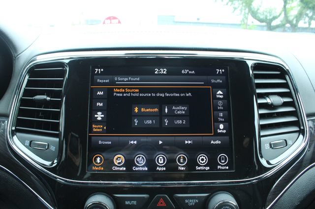 Used 2021 Jeep Grand Cherokee Overland w/ Protech Group AWD/4WD image 21