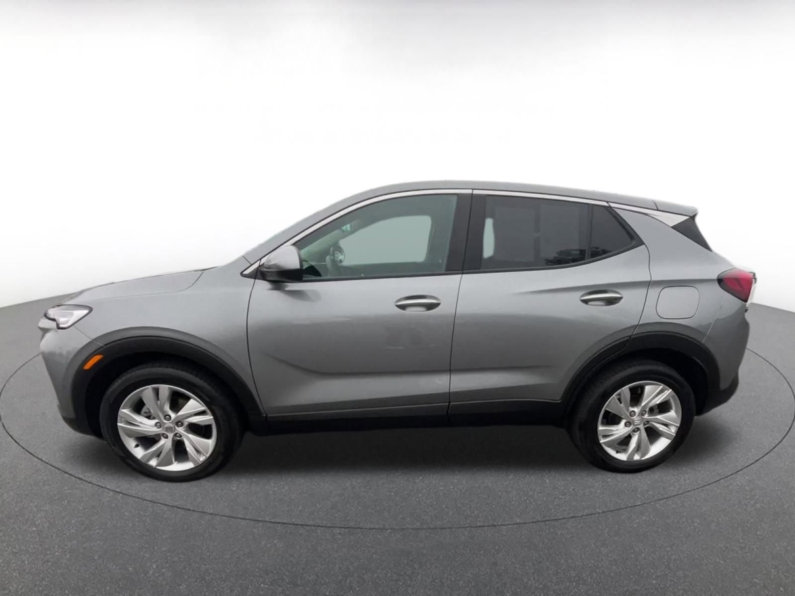 Used 2025 Buick Encore GX Preferred image 9