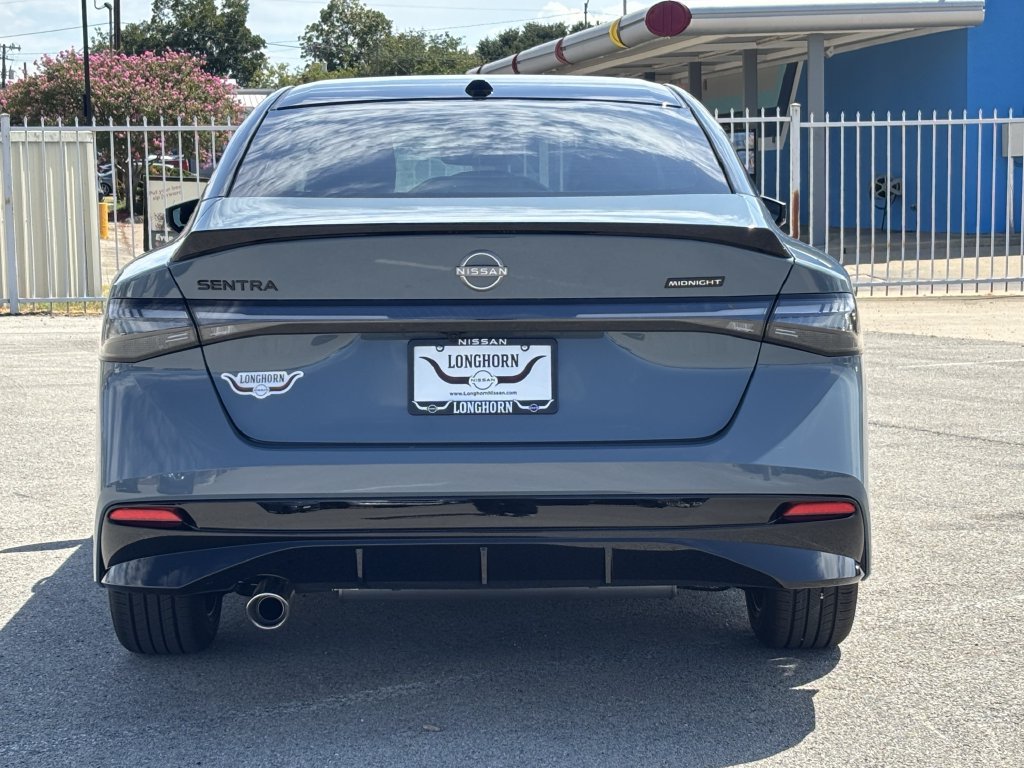 New 2027 Nissan Sentra SR w/ SR Premium Package FWD image 4
